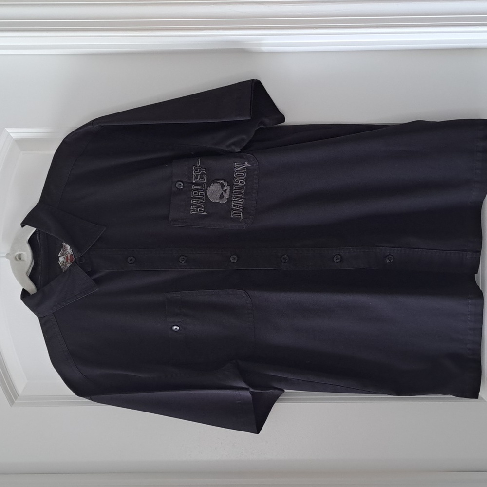 Men's Harley Davidson shirt